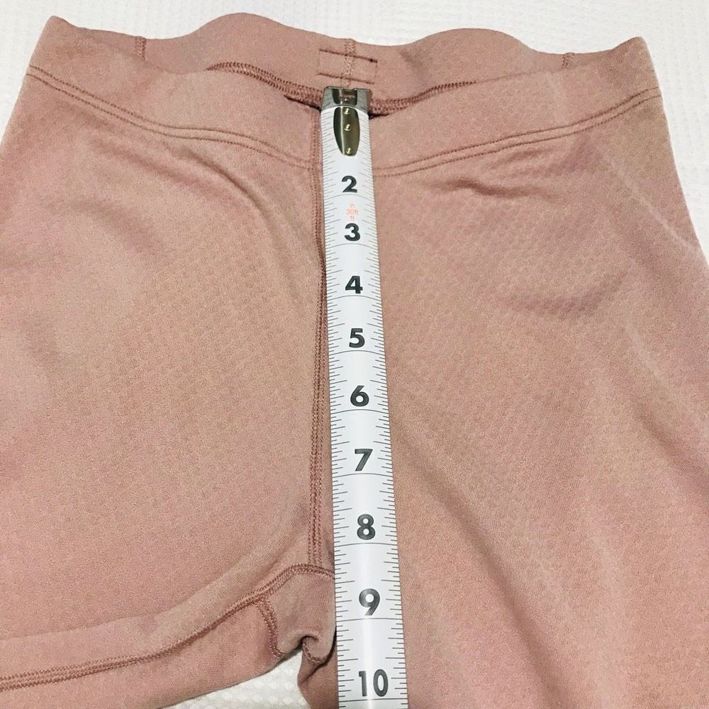 Patagonia tan  size S   legging     A228 - Picture 4 of 8